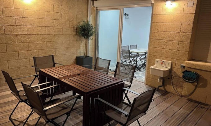 Vauban - Wazemmes Apartment | La Petite Place de la Porte d'Arras