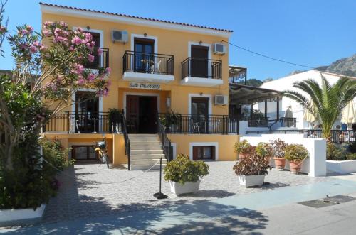 Kokkari Hotel | La Plage