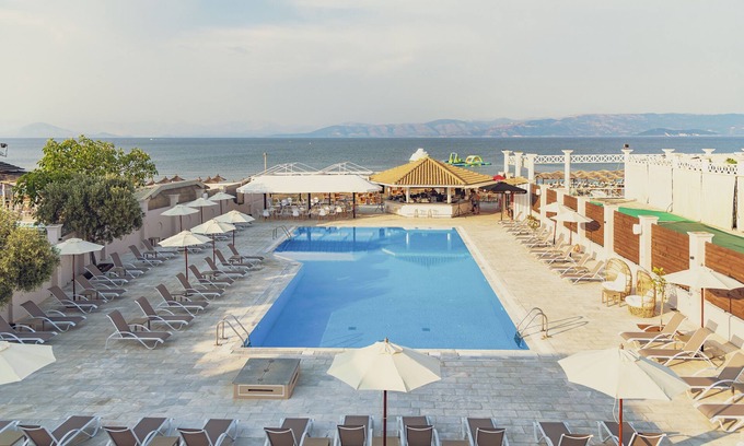 Kavos Hotel | LA PLAYA GRANDE