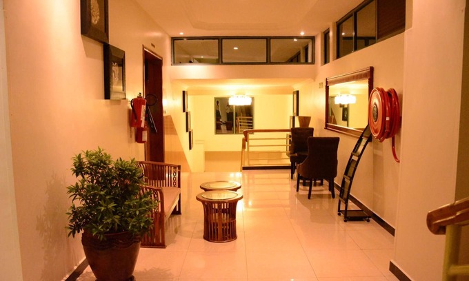 Kigali Hotel | La Posh Hotel