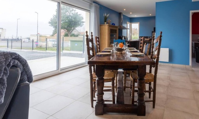 Saint-Come-de-Fresne Apartment | La Proue, Appt Avec Terrasse à 60m de la mer