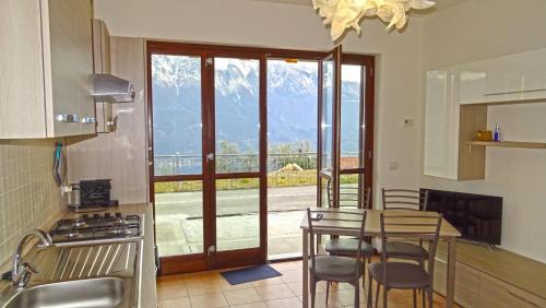 Pieve Apartment | La Quiete 19 Lake view apartment by Gardadomusmea