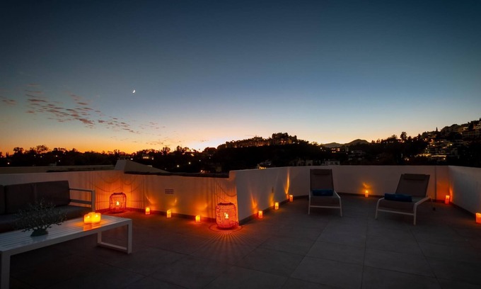 Benahavis Cottage | La Quinta Hills Townhouse, fantastic double terrace and views