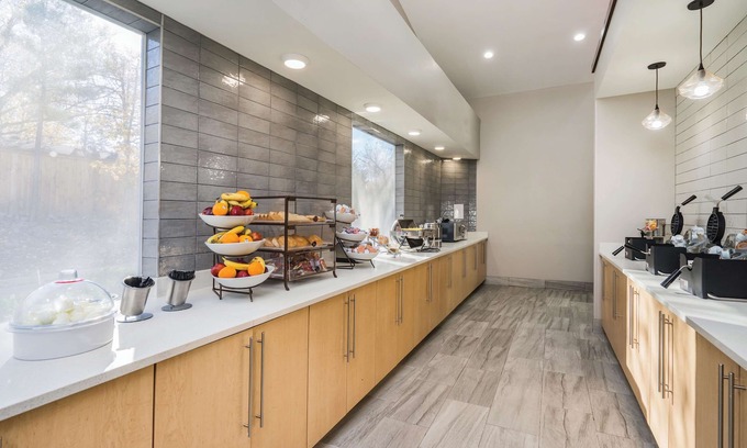 Graysville Hotel | La Quinta Inn & Suites by Wyndham Chattanooga-Hamilton Place