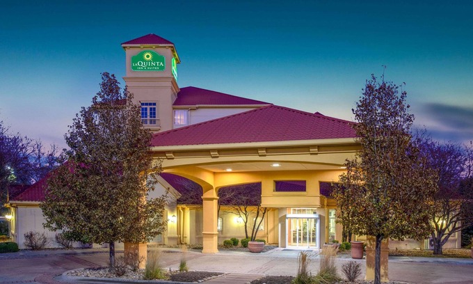 Lakewood Hotel | La Quinta Inn & Suites by Wyndham Denver Southwest Lakewood