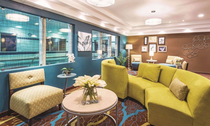 Boise Hotel | La Quinta Inn & Suites by Wyndham Boise Towne Square