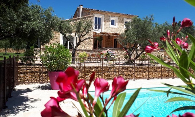 Gordes Bed & Breakfast | la réveuse