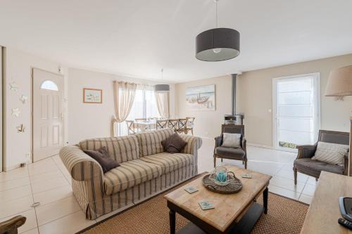 Les Moutiers-en-Retz House | La Retzienne - Parking - Jardin