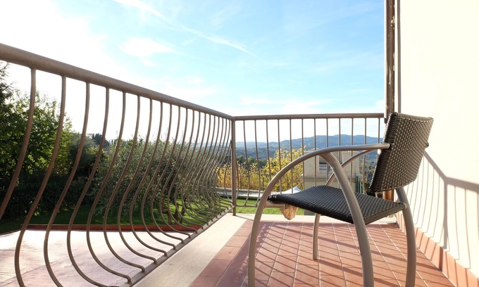 Montefalco House | La Rocca Guest House & Spa