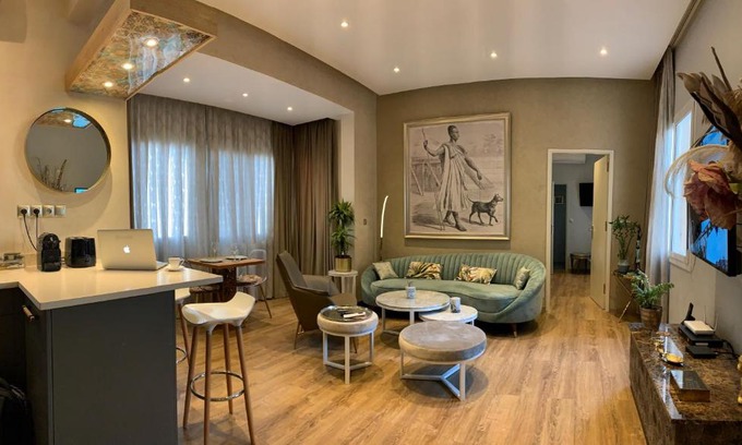 Dakar-Plateau Apartment | La Rose des Sables