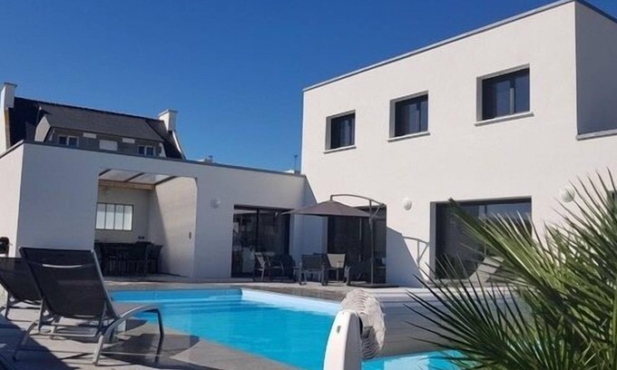 Roscoff Villa | La Roskoker - Villa 4 chambres et piscine privée proche plage - Roscoff