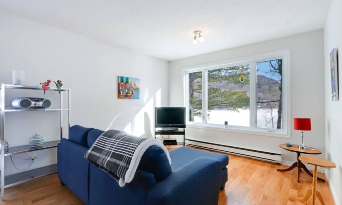 Gatineau House | La rurale- Waterfront Mountains/Beamish Lake
