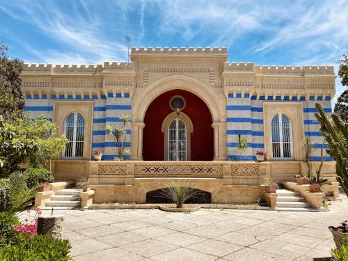 Castromediano House | La Serra - Villa De Bonis