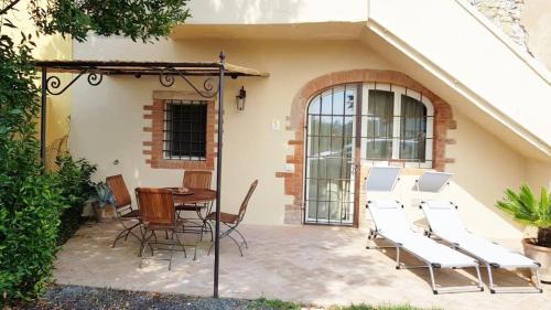 Bibbona Apartment | La Solina a Bibbona by Zoom In Earth