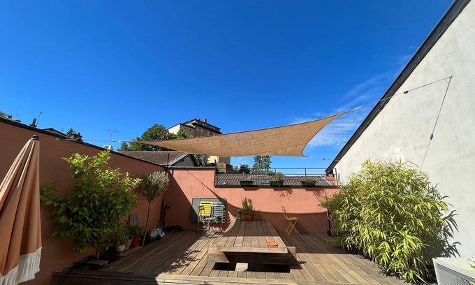 Cuire House | La Terrasse des épices: Town house very close to Lyon, Private swimming pool