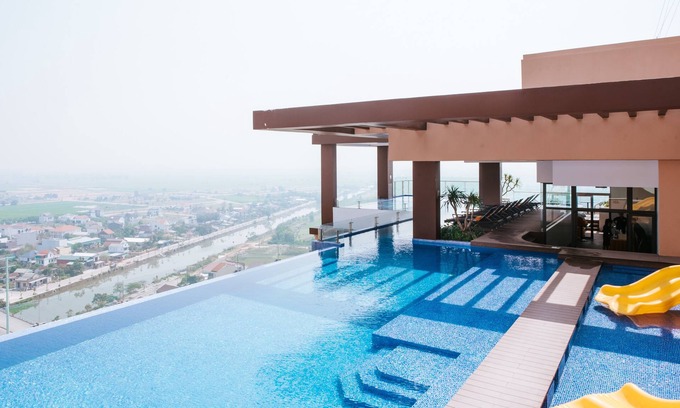 Huong Thuy Hotel | La Vela Hue Hotel