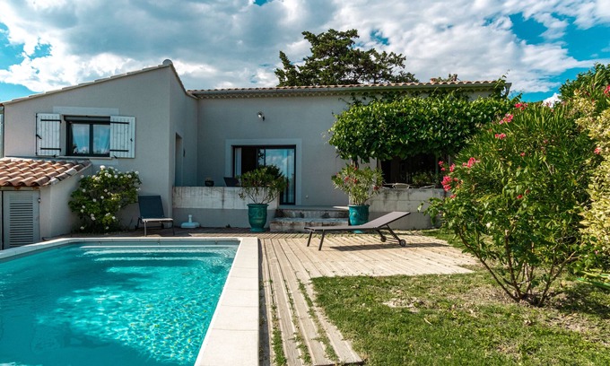 L'Isle-sur-la-Sorgue House | La Verdière - Contemporary house with garden and private pool