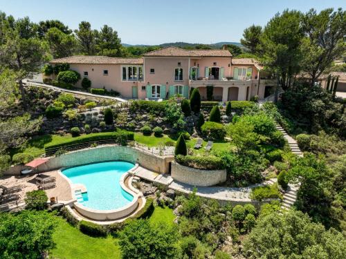 Pont Royal House | La Villa KEF - Domaine & Golf de Pont Royal