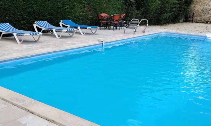 Sainte-Eulalie-d'Ans Other | La Villa Margot, pierres et piscine