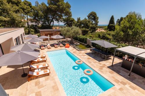 Cap d'Agde House | La Villa Monarque