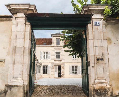 Auxerre Bed & Breakfast | La Villa Ribière
