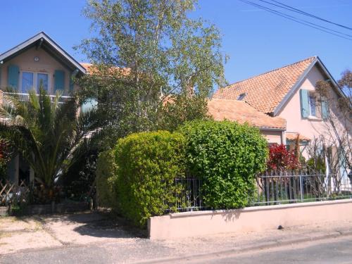 Quartier de l'Hippodrome House | La Villa Vert Marine