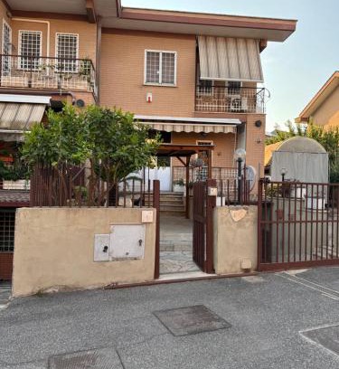 Ponte Galeria-La Pisana House | La Villetta Fiera Airport