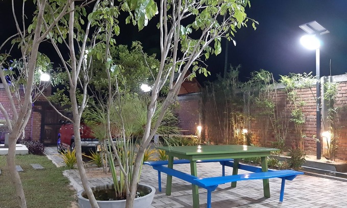 Negombo Hotel | Laana Villa