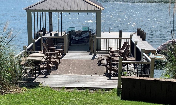 Sherrills Ford House | LABOR DAY SPECIAL ; just REDUCED to 275 per night