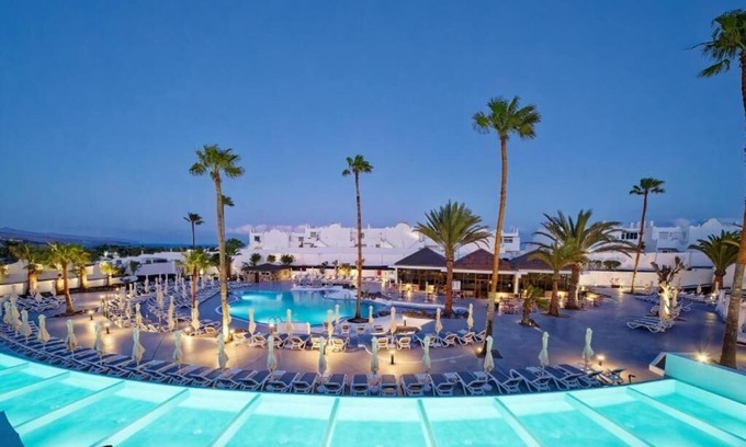 Bahia Calma Hotel | LABRANDA Hotel Golden Beach - Adults Only
