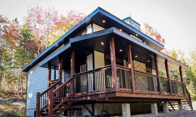 Saint-Damien-de-Buckland Ski Chalet | Lac Dion Cottage