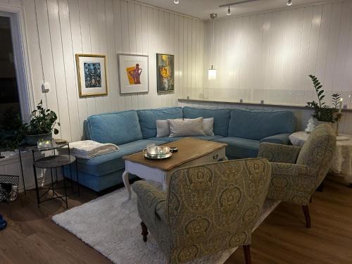Al Municipality Apartment | Lade - Aqua Nor 2025 - inntil 7 personer