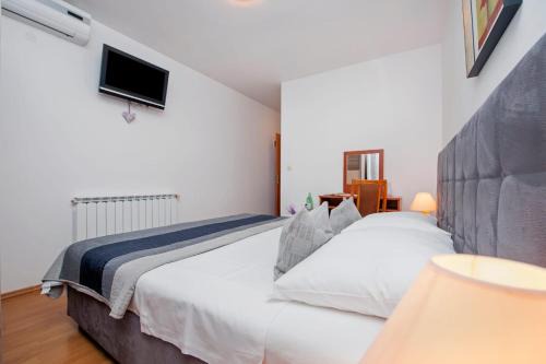 Rovinjsko Selo Bed & Breakfast | Ladonja bed & breakfast