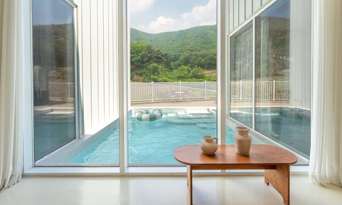 Gyeongju House | Laetari Pension, Gyeongju