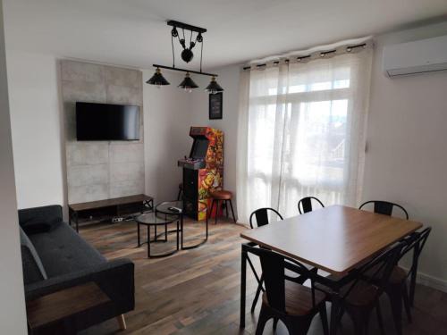 Le Polygone Apartment | Lafabrik