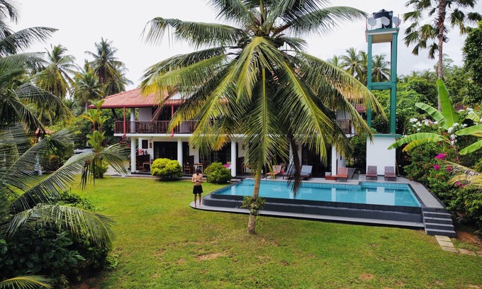 Hettimulla House | Lagoon Bentota