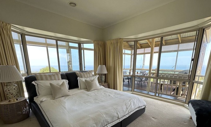 Mount Martha Villa | Lagooner ocean house in Mt Martha mornington VIC