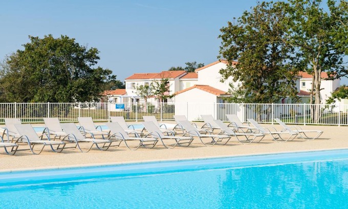 Bourgenay Resort | Lagrange Vacances Le Village de la Mer
