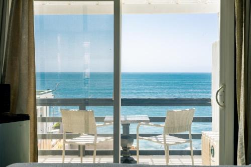 Laguna Beach Hotel | Laguna Cove Hotel