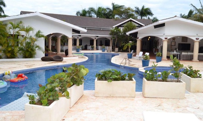 Los Limones Villa | Laguna Luxury Villa