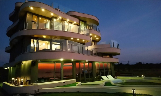 Magong Bed & Breakfast | Laguna Villas & Resorts