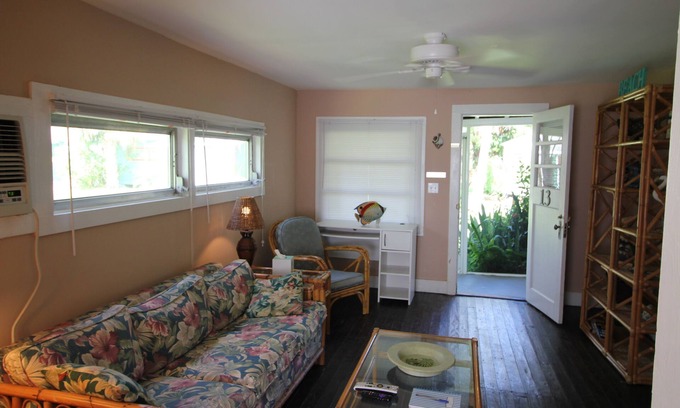 St. Lucie Village Cottage | Laid Back Old Florida come step back in time on the Indian River Lagoon