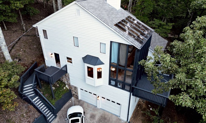 Waleska Cabin | Lake Arrowhead GA Modern Rustic Private Mountain Cabin Chalet Home