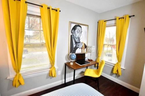Detroit - Shoreway Apartment | Lake Avenue Apartment
