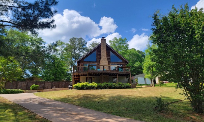 Anderson Cabin | Lake Cabin
