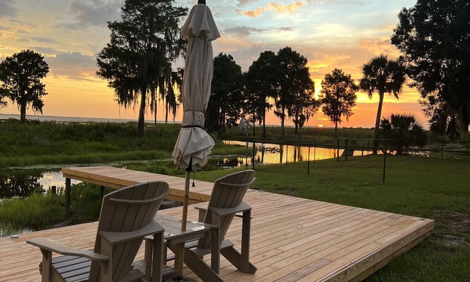Lorida House | Lake Front 10 mins from the Sebring Race Track