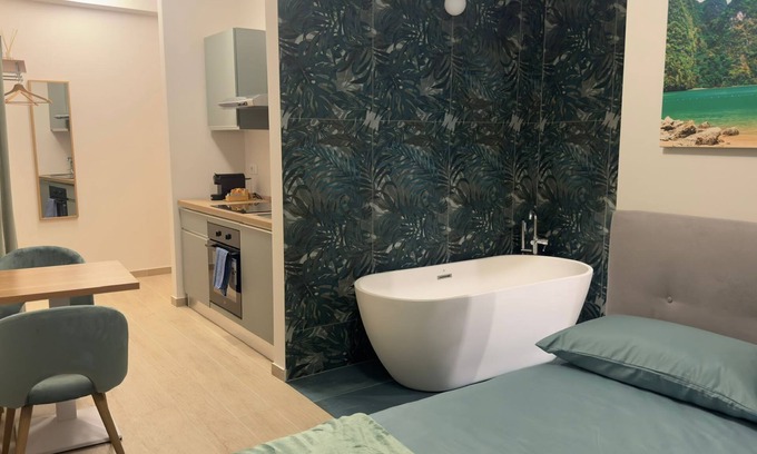 Lake Bracciano Apartment | LAKE FRONT HISTORIC CENTER