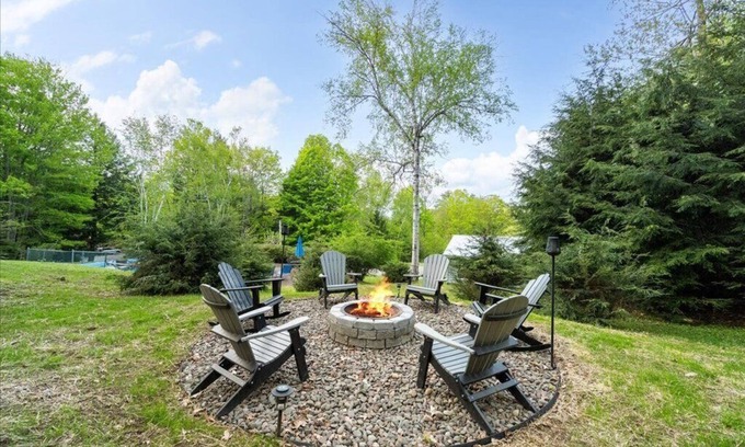 Warrensburg Cabin | Lake George Mountain Chalet on 2.45 acres with Fall Foliage, grill & fire pit.