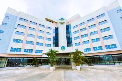 Abuja Hotel | Lake Greenfield Hotel and Towers