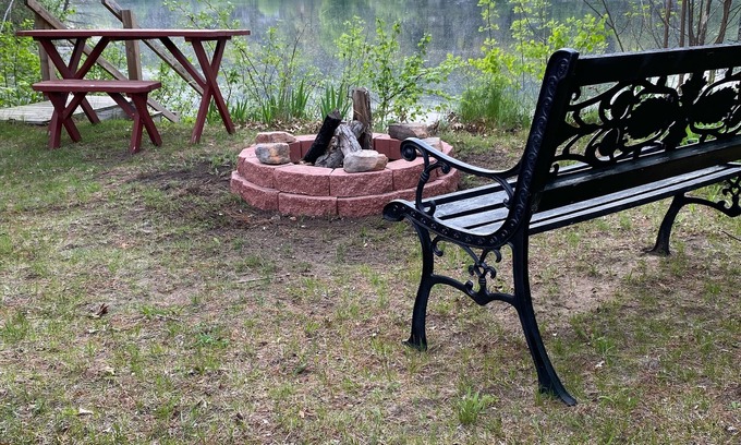 Friendship House | Lake house 30 minutes from Wisconsin Dells. Includes Kayaks and bikes.